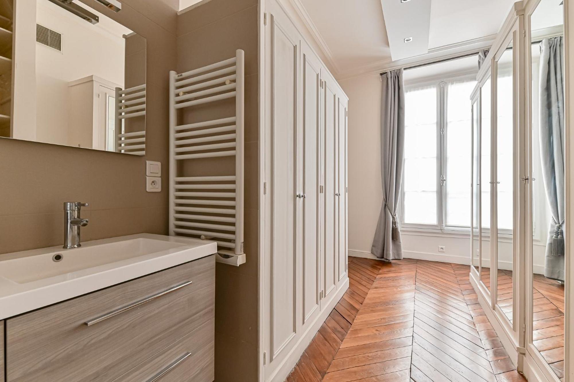 Appartement De Luxe - Assemblee Nationale パリ エクステリア 写真